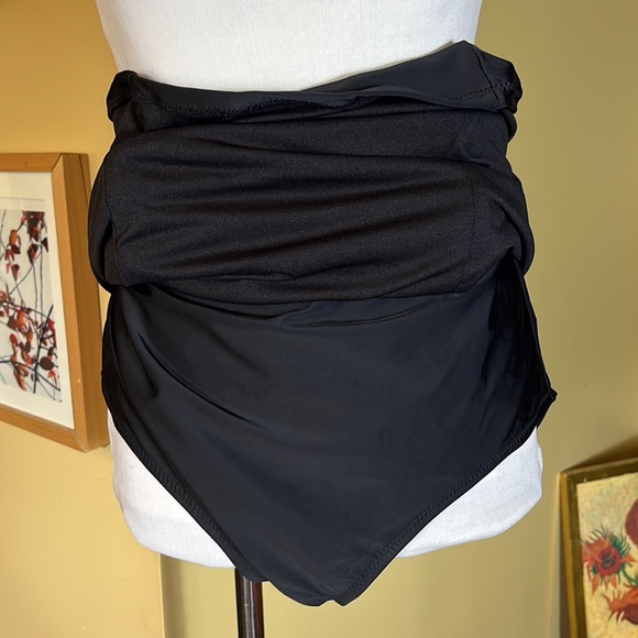 RAISINS CURVE Size 16W PinUp Girl Ruched Swim Skirt Stretch Sexy Slim $119 NEW - Picture 3 of 16